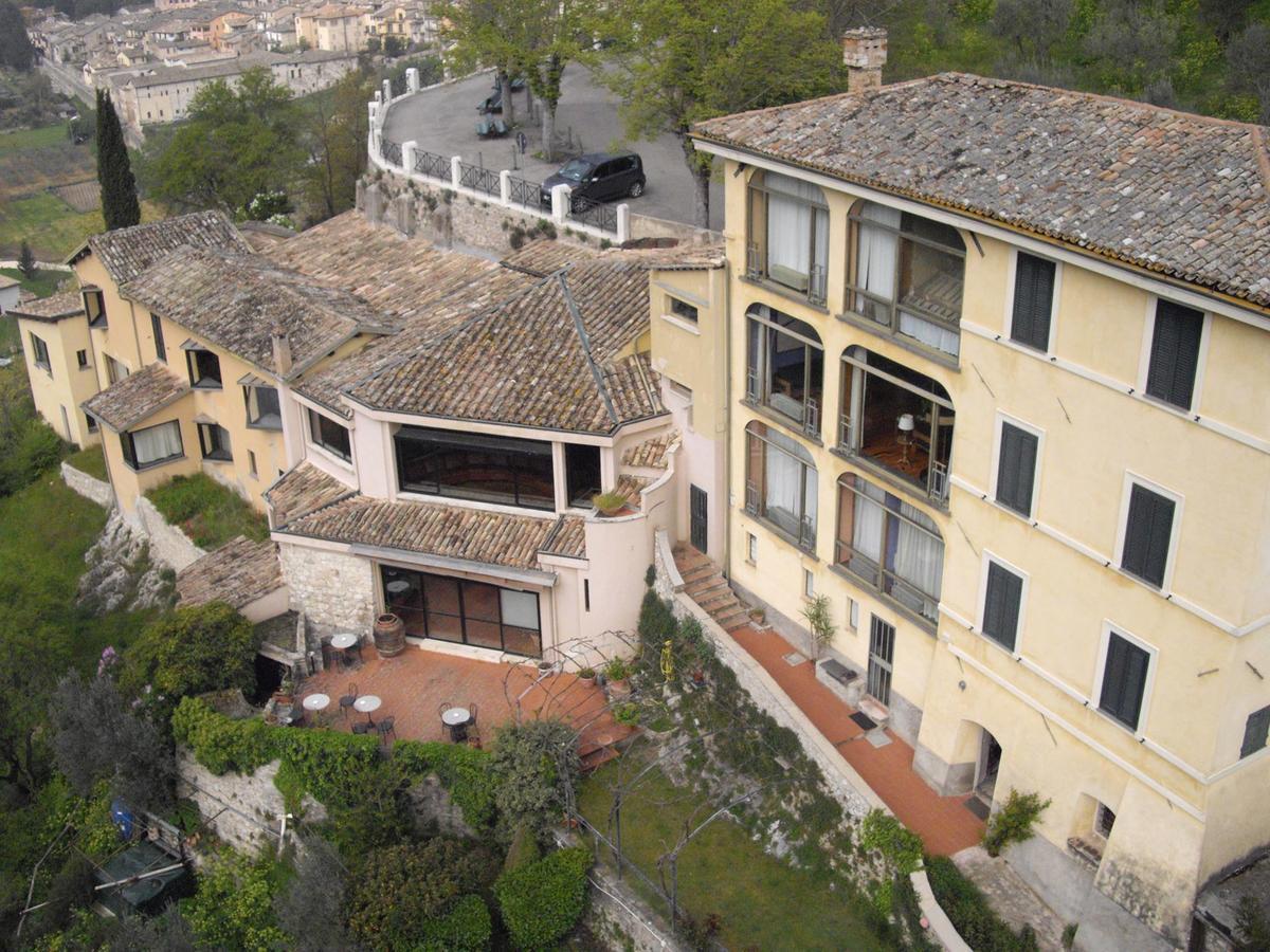 Hotel Gattapone Spoleto Exterior photo