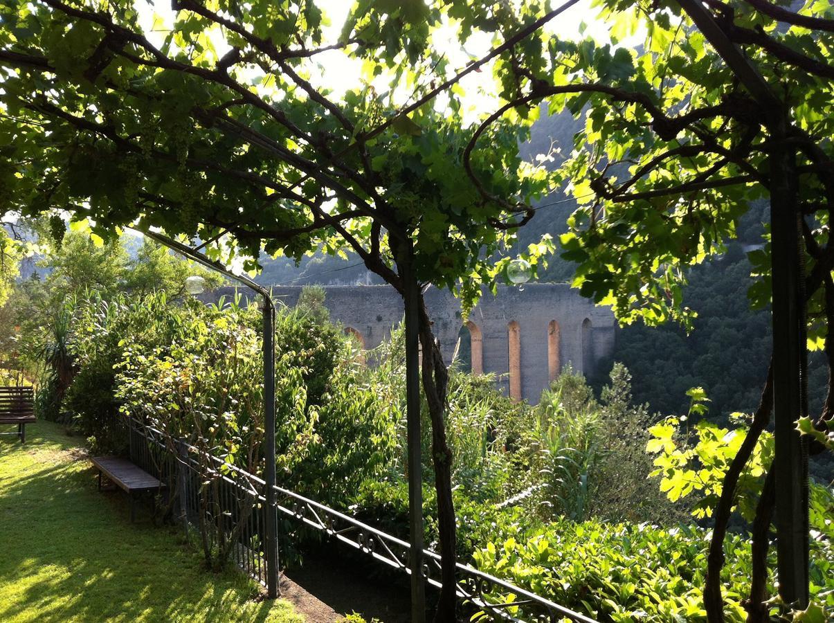Hotel Gattapone Spoleto Exterior photo