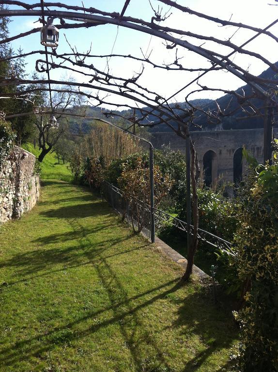 Hotel Gattapone Spoleto Exterior photo