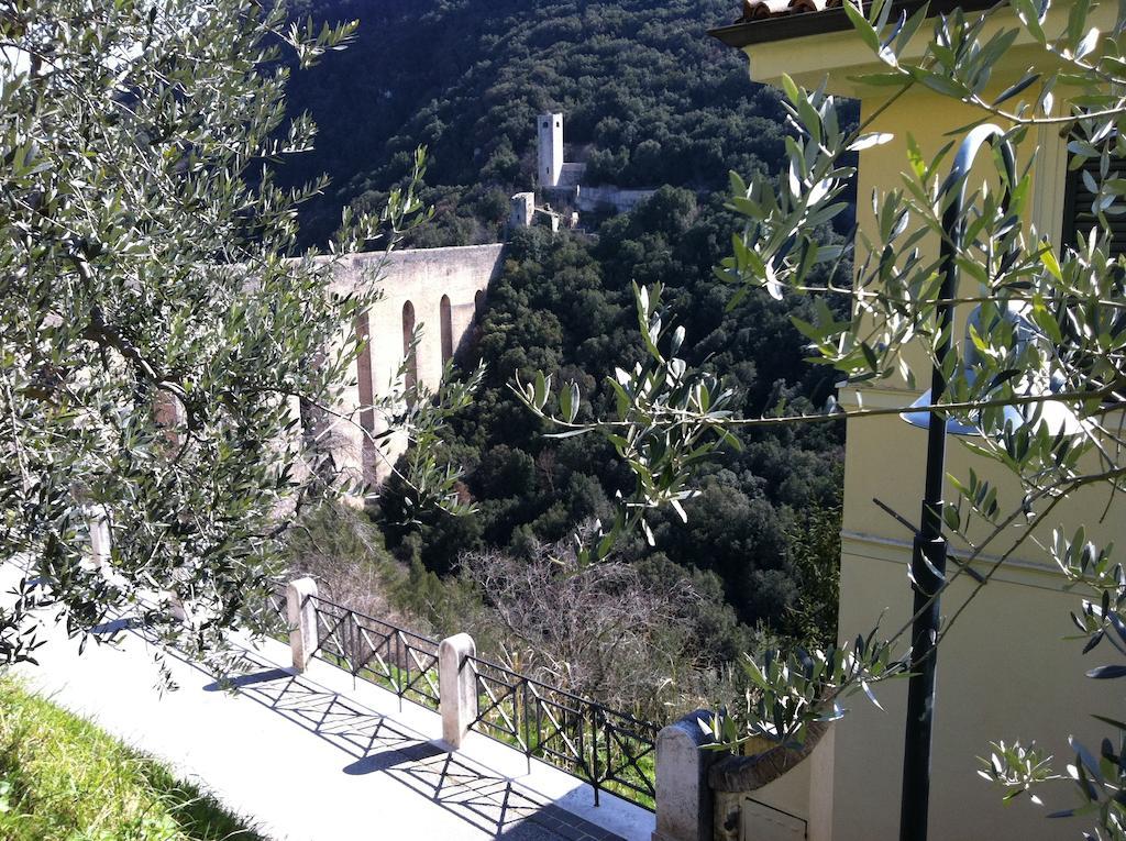 Hotel Gattapone Spoleto Exterior photo